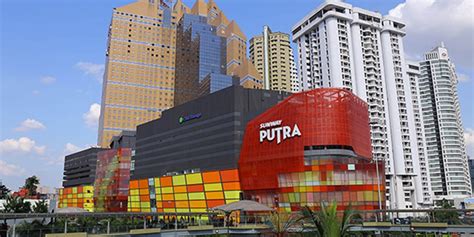 It is situated across the street from the putra world trade centre and the seri pacific hotel. Sunway Putra Mall, Kuala Lumpur - Sunway Construction