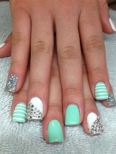 Pin By Makayla Williams On My Style Mint Nails Nails Green Nails