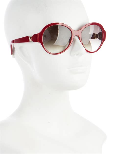 cartier trinity de cartier sunglasses accessories crt31413 the realreal