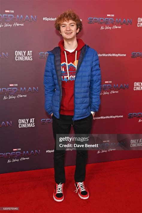 Tommyinnit Attends The Gala Screening Of Spider Man No Way Home At