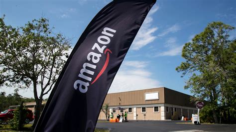 Amazon update: New delivery station quietly opens in Fort Myers