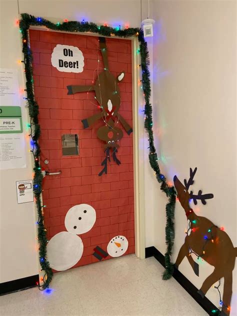 Christmas Door Decorating Contest For Preschool Teachersmag