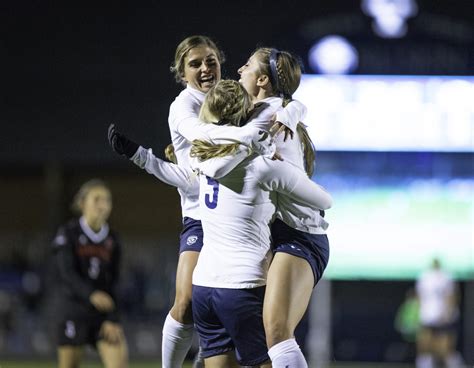 Byu Womens Soccer Advances To Third Round Of Ncaa Tournament With Shutout Against