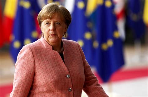 Последние твиты от angela merkel (offiziell inoffiziell) (@amerkel57). Merkel / German Chancellor Angela Merkel S Reign Is At Risk Of Being Tarnished : Born 17 july ...