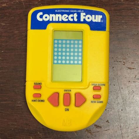 Connect Four 4 Electronic Handheld Travel Game Mb 1995 Vintage Tested