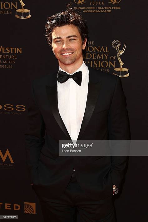 Actor Matt Cohen Attends The 2016 Daytime Emmy Awards Arrivals At