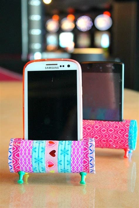 Diy Phone Holder With Toilet Paper Rolls Easy Peasy Creative Ideas