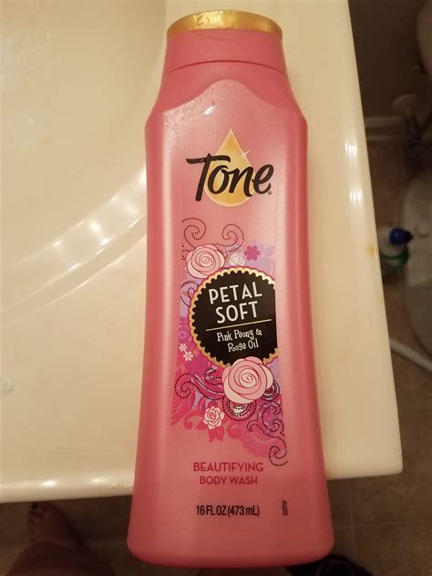 Tone Moisturizing Body Wash Petal Soft With Pink Peony And Rose Oil