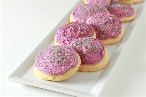 Munchee super cream cracker a little hungry healthy best quality product sri lan. Frosted Vanilla Sugar Cookies 2 | Best sugar cookies, Vanilla sugar cookie, Easy cookie recipes