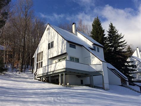 South Village Ski On Ski Off Condos At Sugarbush Vermont