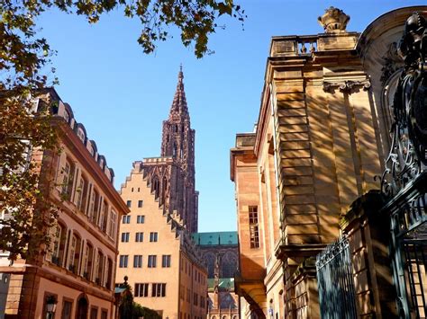 History of the city back. Discover the Grande Ile: Strasbourg Old Town - French Moments