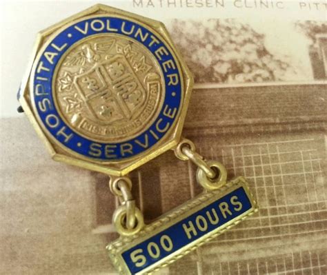 1960s Hospital Volunteer Pin 500 Service Hours Medica Gem