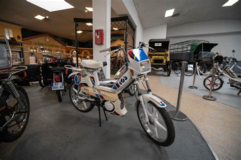 Peugeot 103 Une Expo Inédite à Sochaux Pour Les 50 Ans Du Cyclomoteur