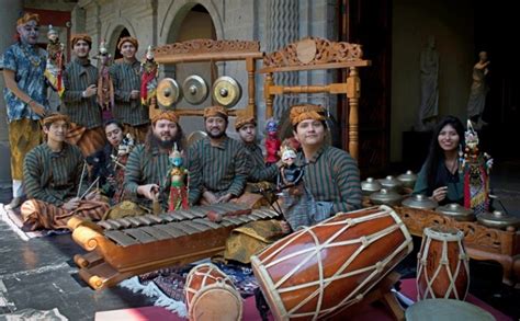 Menarik Ini Alat Musik Tradisional Indonesia Yang Terkenal Hingga Ke