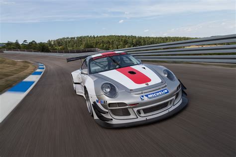 Type 997 Porsche 911 Gt3 R Race Car Lives On For One Last Year