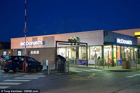 Mum Enraged As Mcdonald S Staff Fat Shames Year Old Daughter For