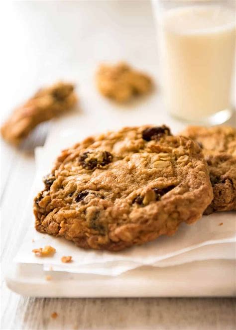 This link is to an external site that may or may not meet accessibility guidelines. Oatmeal Raisin Cookie (Soft & Chewy) | Recipe | Oatmeal ...