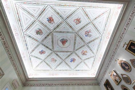 Exklusive häuser und ein globales netzwerk. Historisches Haus in Italien in Vicenza - Traumvillen