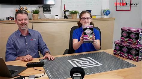 Merge cube is an amazing merge game to bring you happiness and money every day! Merge Cube Product Review - YouTube