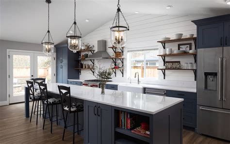 Find small modern farmhouses with open floor plans, large one and two story modern farmhouse home designs, modern farmhouse layouts with wrap around porch, and more! Here Are 15 Modern Farmhouse Kitchen Ideas to Inspire You