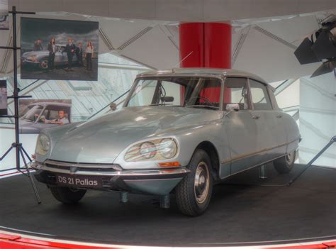 Citroen Ds 21 Pallaspicture 15 Reviews News Specs Buy Car