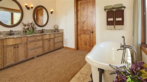 For many of us, living in rented accommodation means having to decorate around what's. Bad Interior Design Trends / Designers had tired of the ...