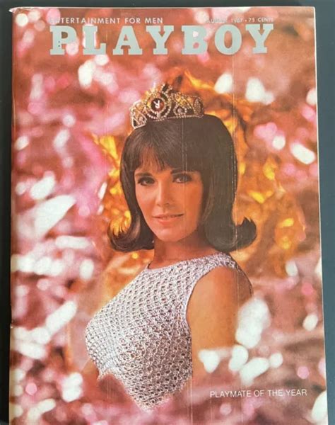 Playboy Magazine August 1967 Centerfold Playmate Dede Lind Great Print