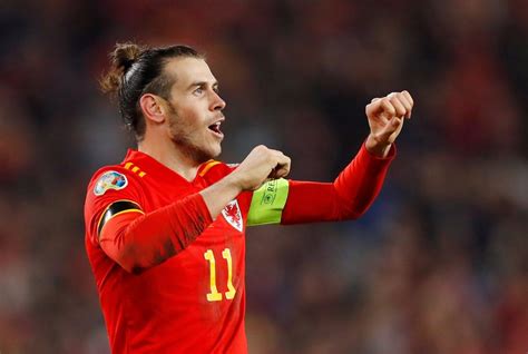 Get a telegraph sport subscription for £1 per week. Wales, Golf, Madrid: Bale gooit olie op het vuur met ...