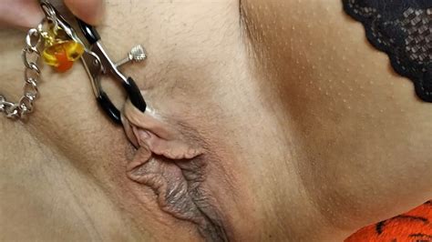 Mature Bitch Aimeeparadise Tests Nipple And Clitoris Clamps Xhamster