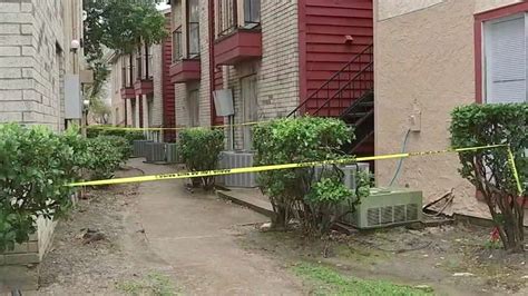 Woman Murdered At Apartments Abc13 Houston