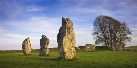 A Mysterious Ancient Stone Square Has Been Discovered Under The Avebury
