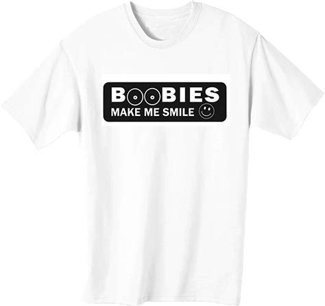Boobies Make Me Smile T Shirt Da Uomo Amazonit Moda