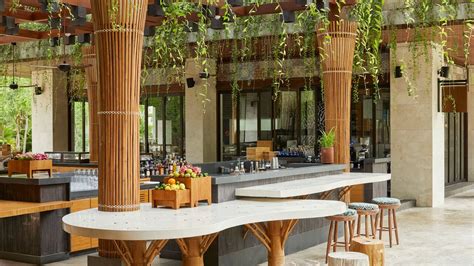Restaurants And Bar In Sanur Bali Andaz Bali A Concept By Hyatt
