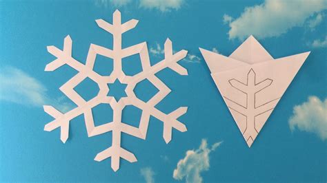 Well, how wonderful, yet another chance to bring you those, oh so simple, paper crafts. How to make paper snowflakes?