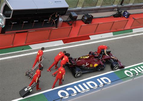 Ferraris 1000th F1 Gp No Cause For Celebration In Tuscany Ap News