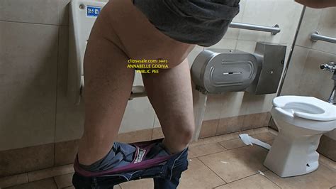 Annabelle Godiva Public Toilet Peeing In Two Different Places In One Stall The Girlfriend