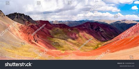 Red Valley Vinicunca Rainbow Mountain Peru Stock Photo 2102092165