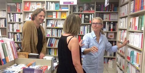 Retrouvez tout delphine de vigan à la fnac. Librairie Papeterie du Théâtre Zannini: Bilan d'une super journée dédicace avec Delphine de ...