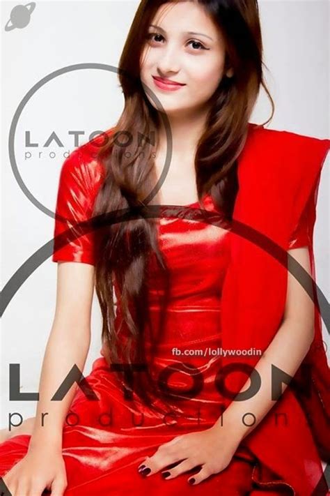 Pakistani Pashto Singer Laila Khan Pictures