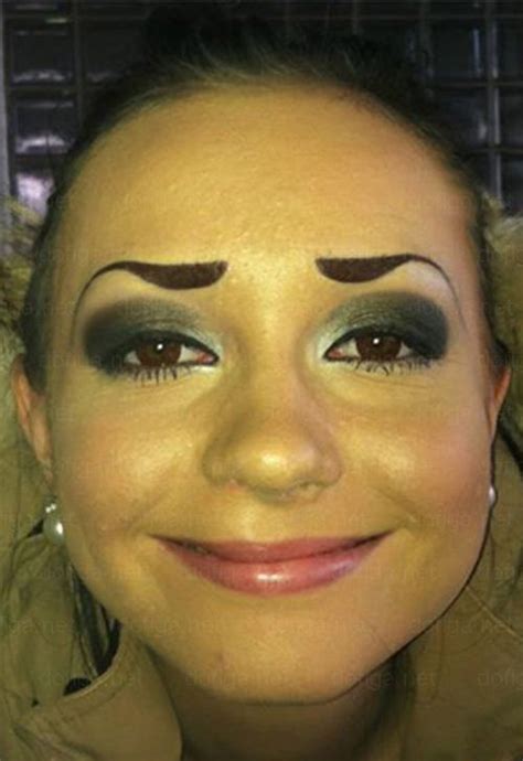 The Worst Eyebrows Vol Ii 23 More Fashion Disasters Super Dumb