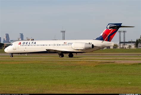 Boeing 717 2bd Delta Air Lines Aviation Photo 5709947