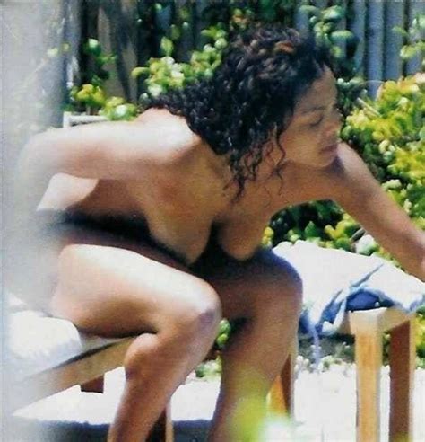 Janet Jackson ukázala nahý zadek Nahefoto cz Nahé celebrity v pornu