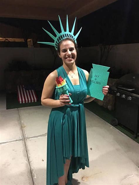 DIY Statue of Liberty Costume Freiheitsstatue kostüm selber machen Freiheitsstatue kostüm