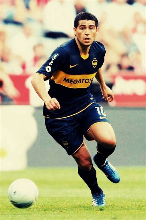 Slowly, juan roman riquelme waded through the crowd. Juan Roman Riquelme - Boca Junior | Club atlético boca ...
