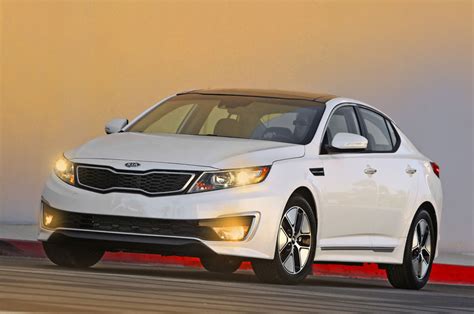 2012 Kia Optima Hybrid Review Specs Pictures Price And Mpg