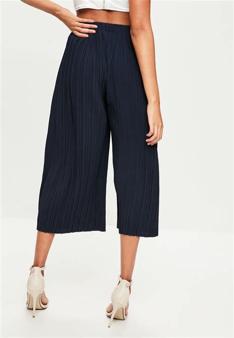 Lyst Missguided Navy Pleated Culottes In Blue