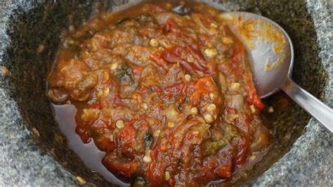 Sambal terasi / sambal belacan is one of the quintessential condiments or ingredients in southeast asia. SAMBAL TERASI GORENG | SAMBAL BELACAN - YouTube