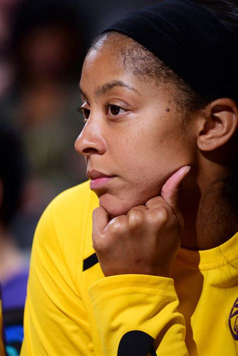 Wnba News Los Angeles Sparks Without Candace Parker For 3