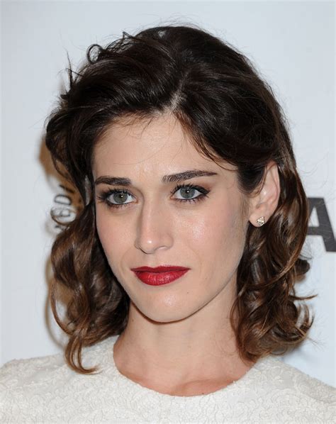 Mp Couter Lizzy Caplan Desnuda Hot Sex Picture