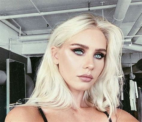 Advertisement @janekoenig wiii!!so happy to tell you that i'm the new ambassador for jane kønig!… Pin de Julia Zajkowska em amali | Penteado cabelo curto ...